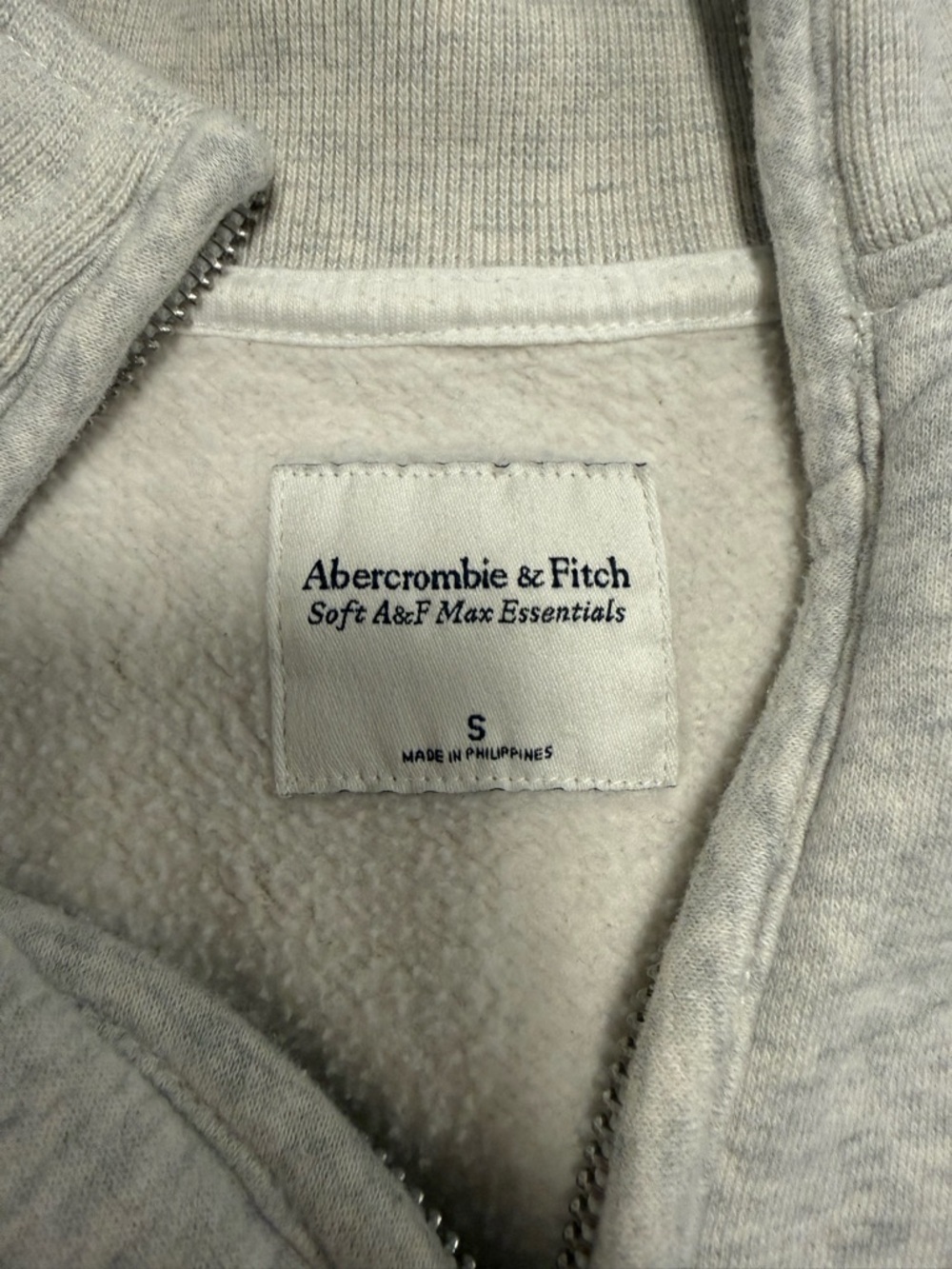 Abercrombie & Fitch Light Heather Gray Half-Zip Pullover - Picture 2 of 2